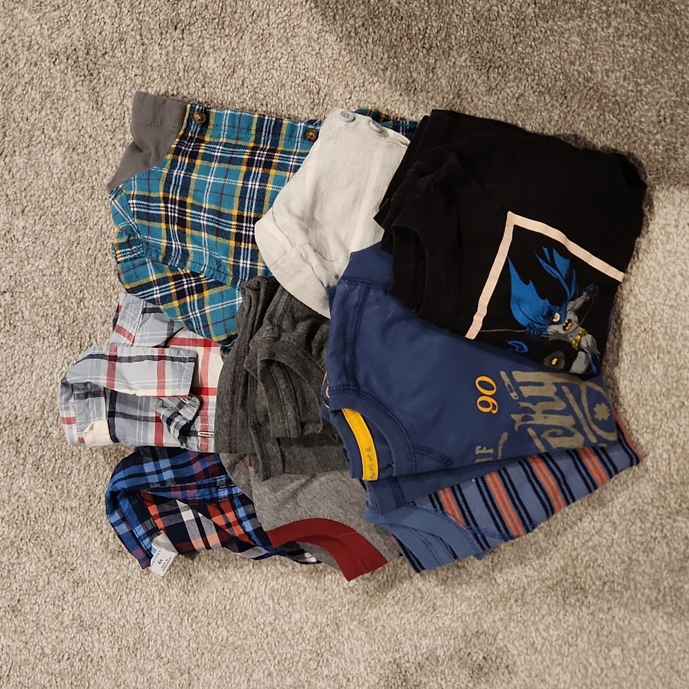 Bundle of 9 boys 4t long sleeve shirts